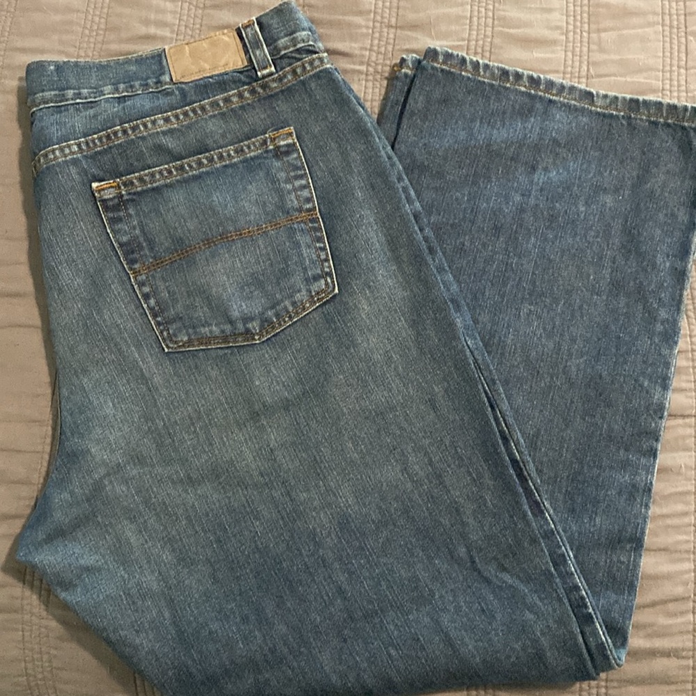 Sonoma Men’s Jeans Relaxed Fit 38/30 in excellent condition